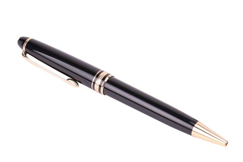 Lot 244 - Montblanc - a Meisterstück Classique Ballpoint...