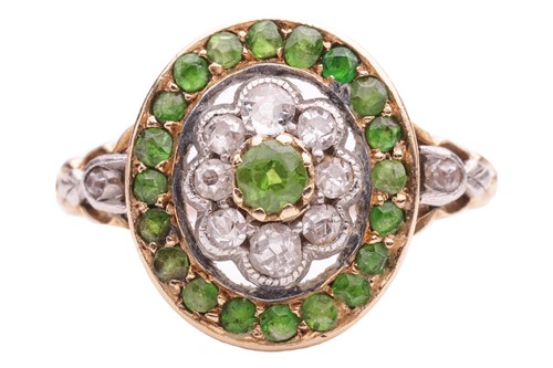 Lot 169 - An Edwardian demantoid garnet and diamond...