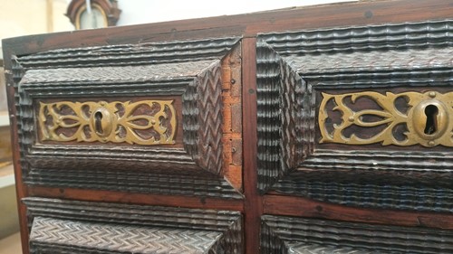 Lot 258 - An 18th century Indo -Portuguese rosewood...