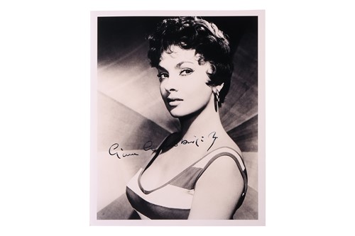 Lot 29 - Gina Lollobrigida (1927-2023) Italian actress,...