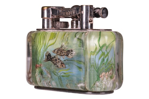 Lot 355 - A Dunhill Aquarium table lighter, of lobed...