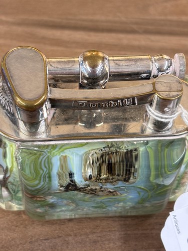 Lot 355 - A Dunhill Aquarium table lighter, of lobed...