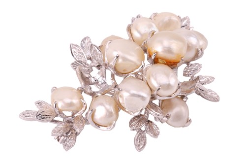 Lot 40 - A pearl-set spray brooch, claw-set with twelve...