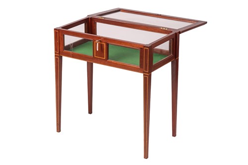 Lot 223 - An Edwardian inlaid mahogany Bijouterie table...