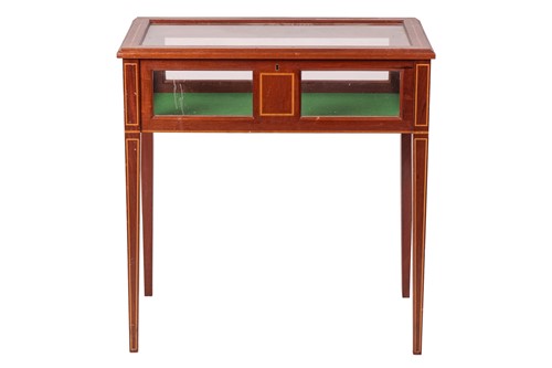 Lot 223 - An Edwardian inlaid mahogany Bijouterie table...