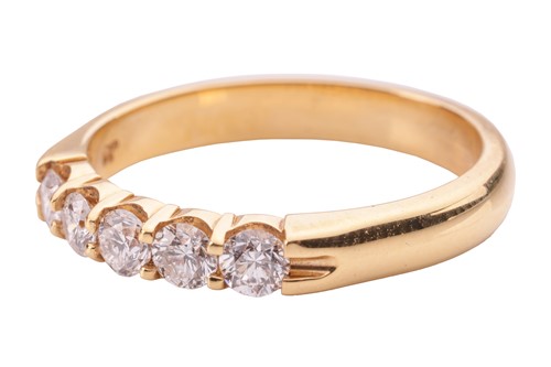 Lot 52 - A diamond five-stone ring in 18ct yellow gold,...