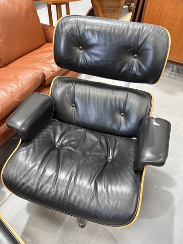 Lot 196 - Charles and Ray Eames for Vitra, a 670 Lounge...