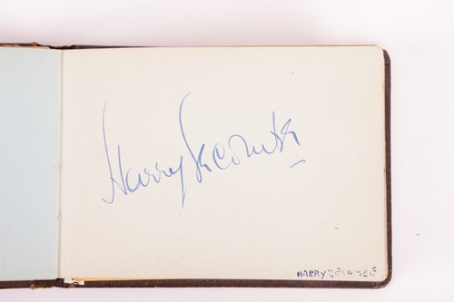 Lot 178 - Autographs: Stage, Screen, Comedy, and Music...
