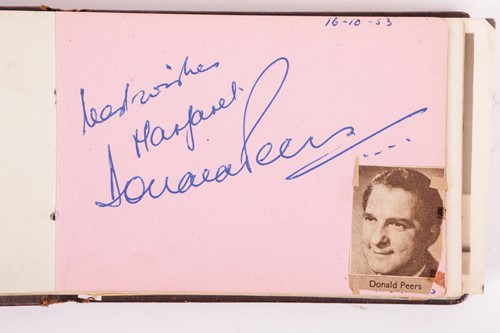 Lot 178 - Autographs: Stage, Screen, Comedy, and Music...