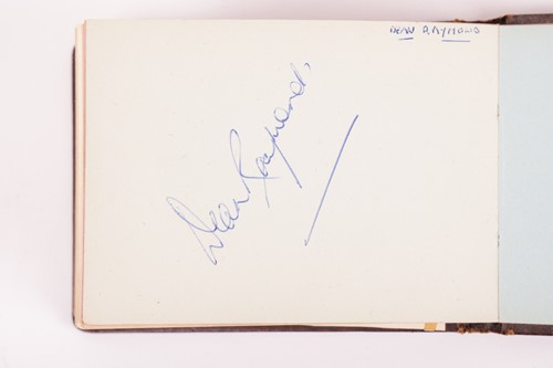 Lot 178 - Autographs: Stage, Screen, Comedy, and Music...