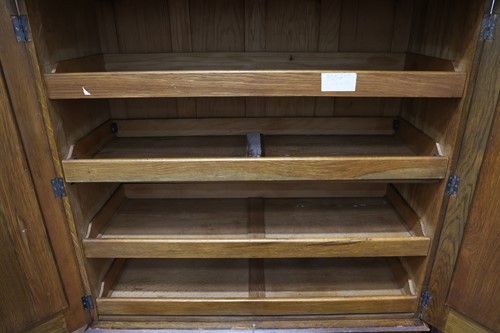 Lot 191 - In the manner of Ambrose Heal, an Arts &...