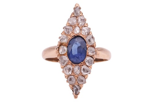 Lot 49 - A diamond and paste panel ring, the...