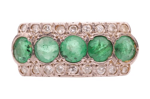 Lot 192 - An emerald and diamond-set dress ring, with...