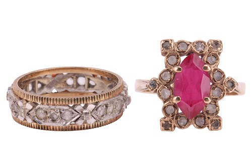 Lot 59 - Two 9ct gold rings set with paste; the first...