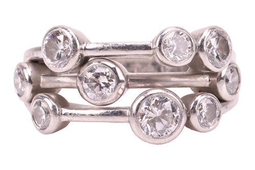 Lot Boodles - a Classic Raindance diamond ring in...