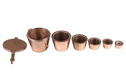 Lot 200 - A large Derbyshire fluorspar 'Blue John' egg...