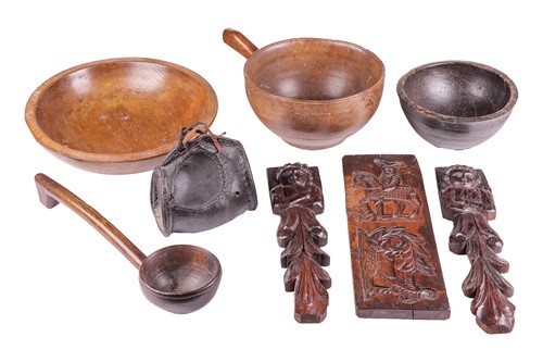 Lot A Folk Art carved birch gingerbread mould,...