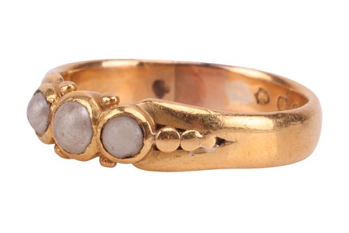 Lot 223 - A Victorian pearl-set ring in 22ct gold,...