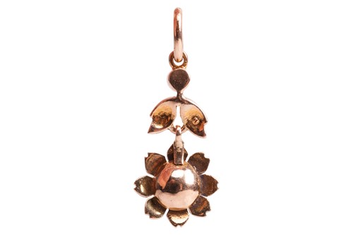 Lot 4 - Three jewellery items comprising an amethyst...
