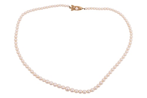 Lot Mikimoto - a single-row cultured pearl...