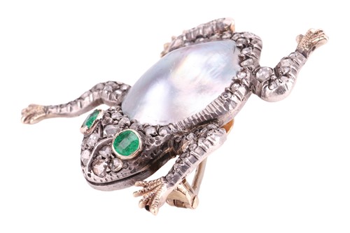Lot 69 - A gem-set frog brooch, the body set with a...