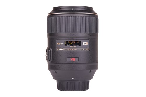 Lot 160 - A Nikon AF-S Micro Nikkor 105 mm f/2 8 G IF-ED...