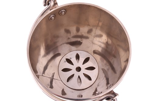 Lot 313 - A silver ice pail/wine cooler by Theo Fennell,...