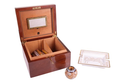 Lot 190 - A Dunhill wooden cigar cabinet/humidor, 14 cm...