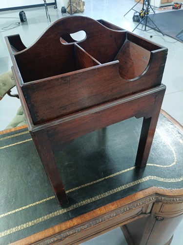 Lot 99 - An unusual George III mahogany 'Butler's...
