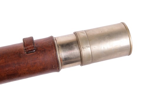 Lot 171 - A small collection of militaria, to include an...