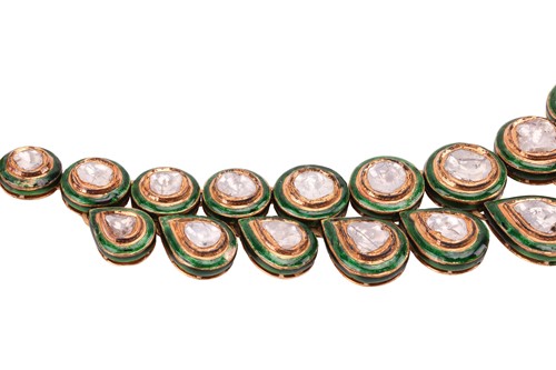 Lot 212 - An Indian diamond-set fringe necklace and...