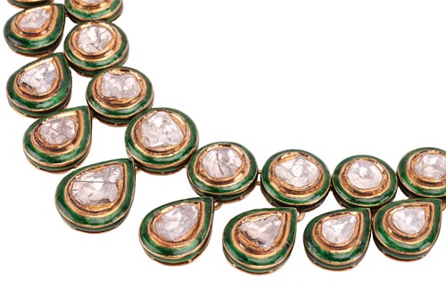 Lot 212 - An Indian diamond-set fringe necklace and...