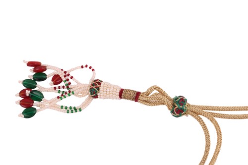 Lot 212 - An Indian diamond-set fringe necklace and...