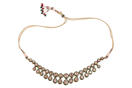 Lot 212 - An Indian diamond-set fringe necklace and...