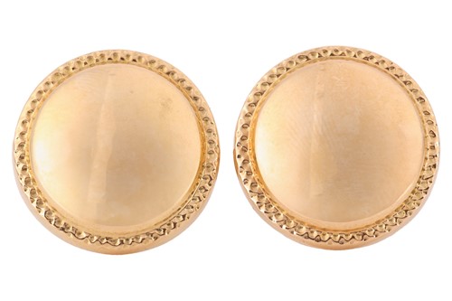 Lot 89 - A pair of cufflinks, of domed circular form...