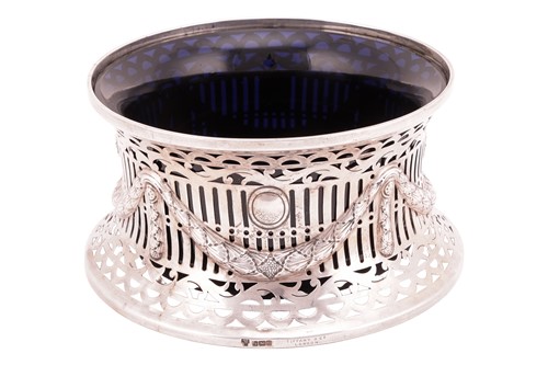 Lot 336 - A silver dish ring by Hawksworth, Eyre & Co...