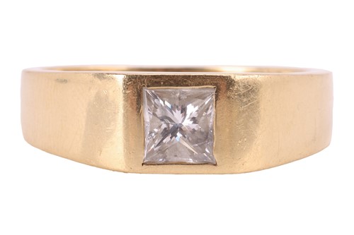 Lot 140 - A princess-cut diamond solitaire ring, with an...