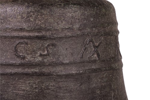 Lot 156 - A 17th century bronze church bell, maker...
