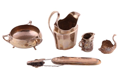Lot 92 - An Arts and Crafts silver three-handled bowl,...