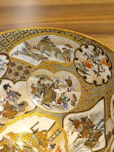 Lot 77 - Kinzan; A finely painted Satsuma "Chawan"...