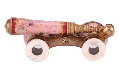 Lot 114 - A pair of 20th century opera glasses, with...