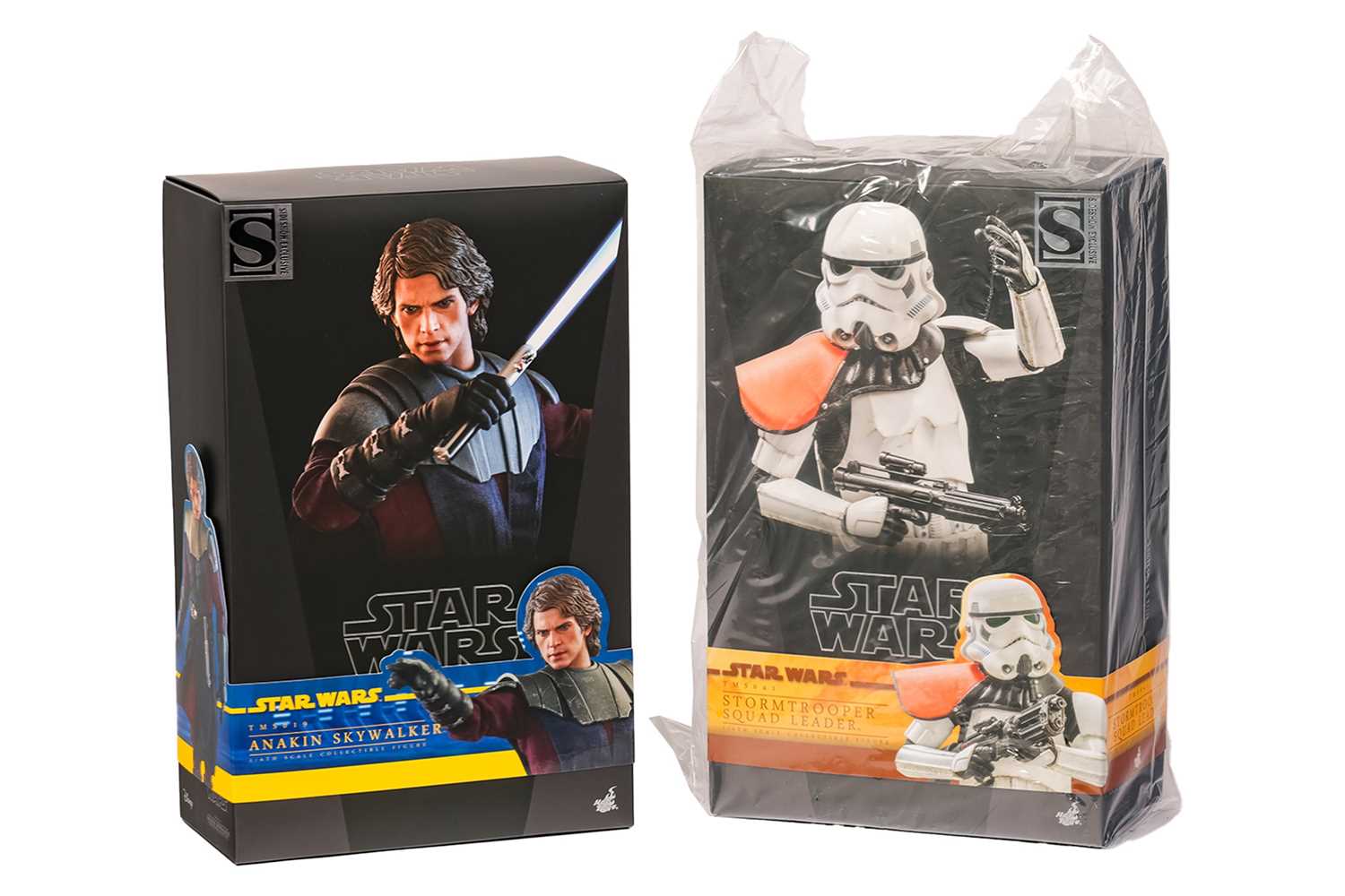 Lot 7 - A Star Wars Hot Toys Anakin Skywalker 1:6...