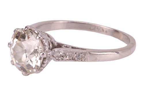 Lot 56 - A diamond solitaire ring, centred with a...