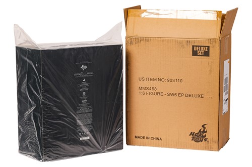 Lot 47 - A Star Wars Hot Toys Emperor Palpatine (Deluxe...