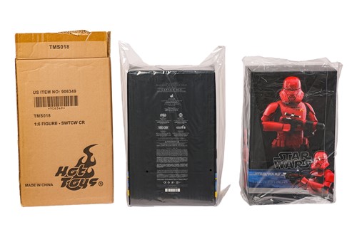 Lot 65 - A Star Wars Hot Toys Captain Rex 1:6 Scale...