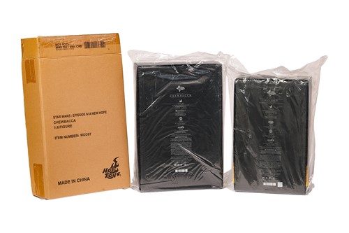 Lot 73 - A Star Wars Hot Toys Chewbacca 1:6 Scale...