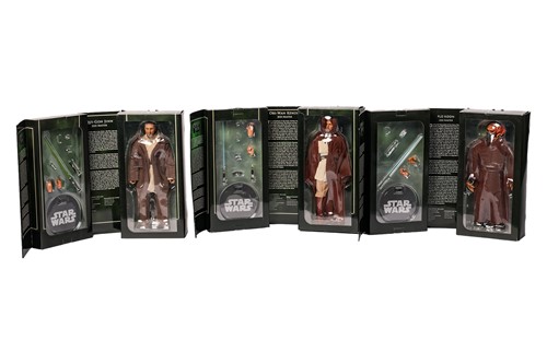 Lot 90 - A Star Wars Sideshow Collectibles Order of the...