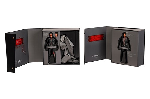 Lot 102 - A Terminator Hot Toys T2 T-800 1:6 scale...