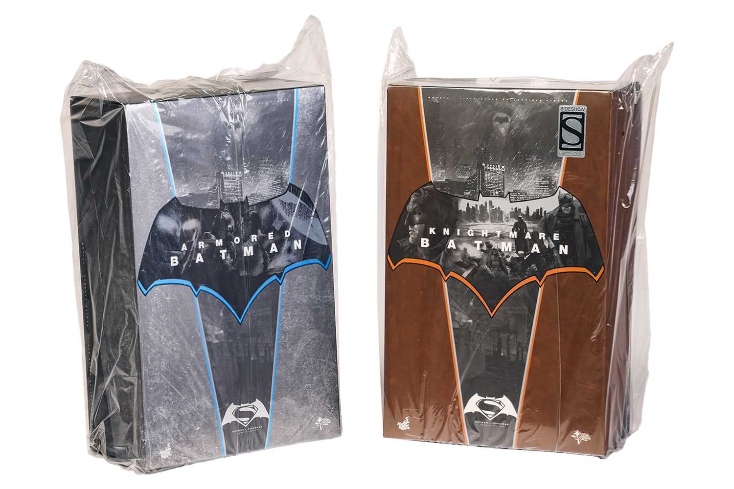 Lot 109 - A Batman V Superman Hot Toys Knightmare Batman...