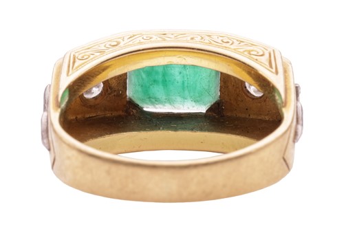 Lot 106 - An emerald and diamond trilogy ring, claw-set...